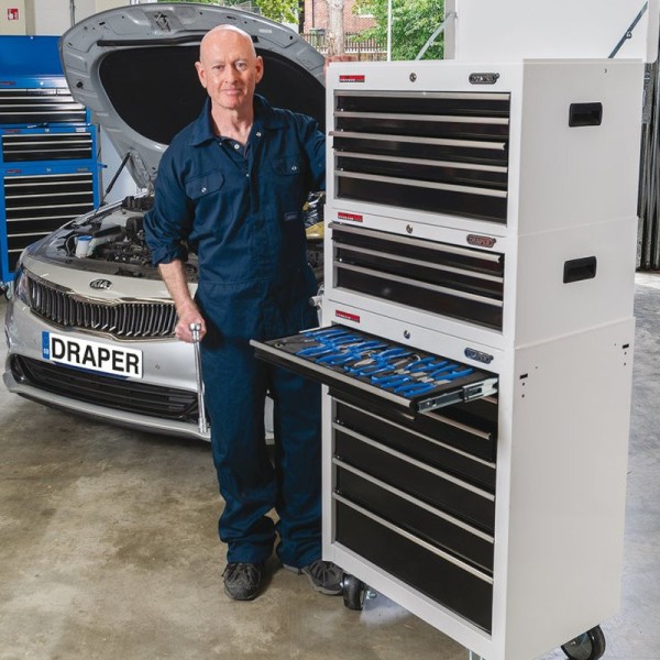 Draper Intermediate Tool Chest, 3 Drawer, 26", White (35741) Draper Intermediate Tool Chest, 3 Drawer, 26", White (35741)