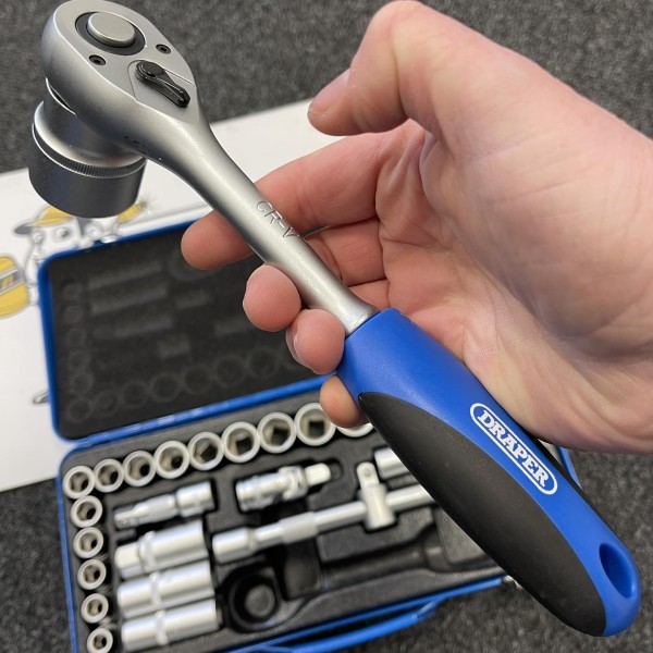 Draper Metric Socket Set, 1/2" Sq. Dr. (26 Piece) (16368) Draper Metric Socket Set, 1/2" Sq. Dr. (26 Piece) (16368)