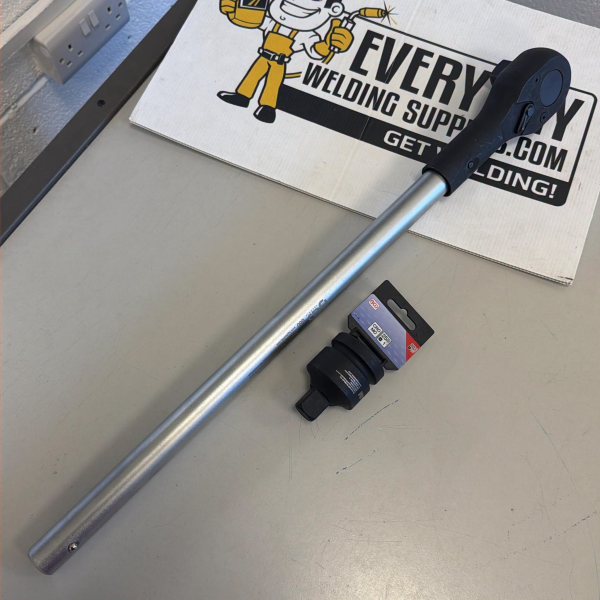 BGS Technic Heavy-Duty Workshop Bundle - 1" Ratchet 660mm & Impact Socket Adaptor (1" to 3/4") BGS Technic Heavy-Duty Workshop Bundle - 1" Ratchet 660mm & Impact Socket Adaptor (1" to 3/4")