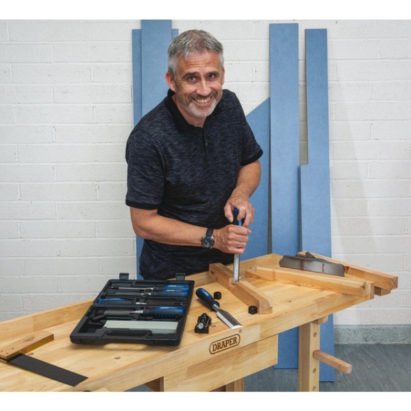 Draper Expert Soft Grip Wood Chisel Kit, 140mm (8 Piece) (88605) Draper Expert Soft Grip Wood Chisel Kit, 140mm (8 Piece) (88605)