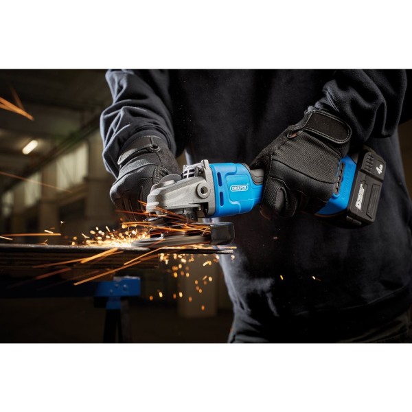 Draper D20 20V Brushless Angle Grinder, 115/125mm (Sold Bare) (98104) Draper D20 20V Brushless Angle Grinder, 115/125mm (Sold Bare) (98104)