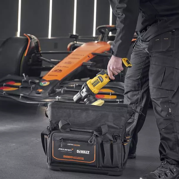 DeWalt Storage DWST60104 McLaren Tool Bag (Limited Ediition) DeWalt Storage DWST60104 McLaren Tool Bag (Limited Ediition)