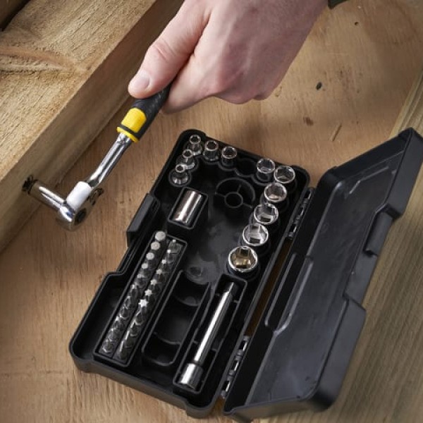 STANLEY® 37pc 1/4" Drive Compact Socket Set – Professional Metric Socket & Ratchet Set STANLEY® 37pc 1/4" Drive Compact Socket Set – Professional Metric Socket & Ratchet Set
