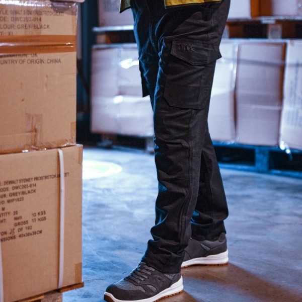 Apache BARKERVILLE 'Slim Fit' Trade Cargo Trouser Black Apache BARKERVILLE 'Slim Fit' Trade Cargo Trouser Black