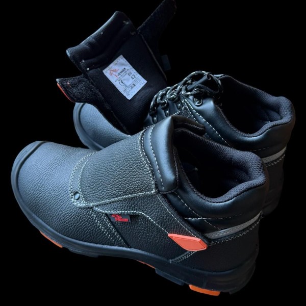 Venner High-Cut Welding Work Boots S3 HRO – Heat Resistant Safety Boots for Welders Venner High-Cut Welding Work Boots S3 HRO – Heat Resistant Safety Boots for Welders