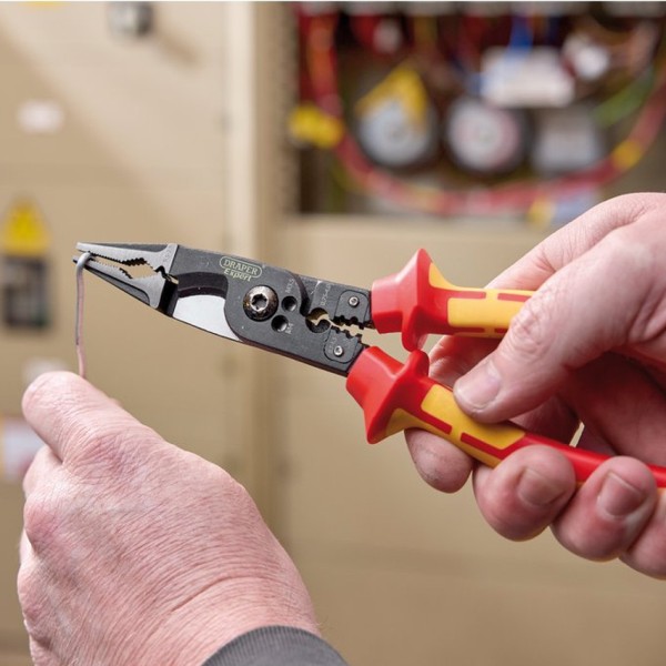 Draper XP1000® VDE 8-in-1 Electricians Pliers - 215mm Draper XP1000® VDE 8-in-1 Electricians Pliers - 215mm