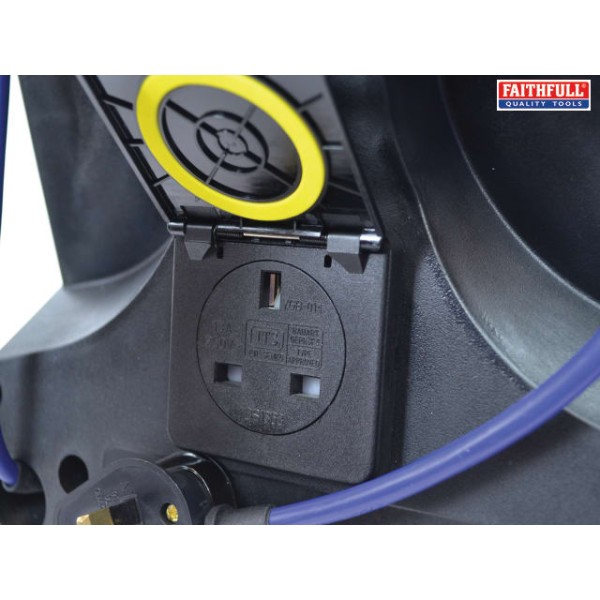 Faithfull SMD LED Task Light with Power Take Off 20W 240V Faithfull SMD LED Task Light with Power Take Off 20W 240V