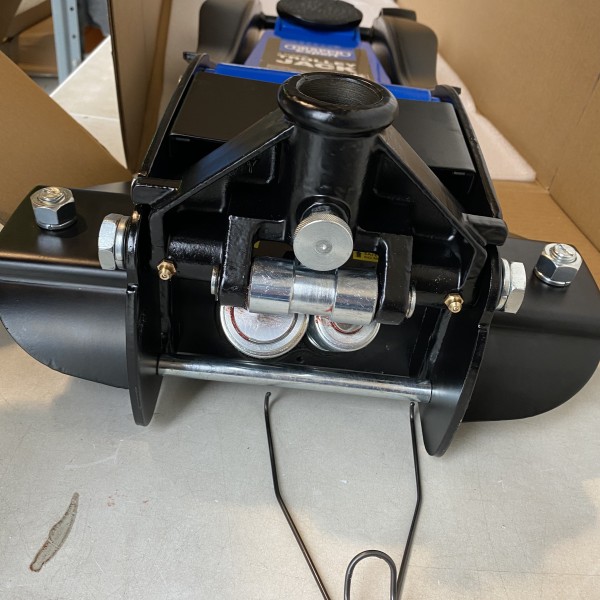 Draper EVOLUTION 3 Tonne Superior Trolley Jack 70811 TJ3-EVO Draper EVOLUTION 3 Tonne Superior Trolley Jack 70811 TJ3-EVO