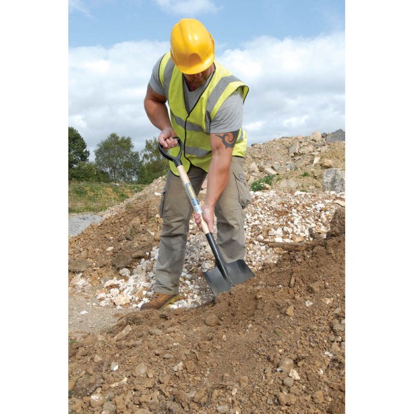 Draper Carbon Steel Square Mouth Builders Shovel with Hardwood Shaft (10904) Draper Carbon Steel Square Mouth Builders Shovel with Hardwood Shaft (10904)