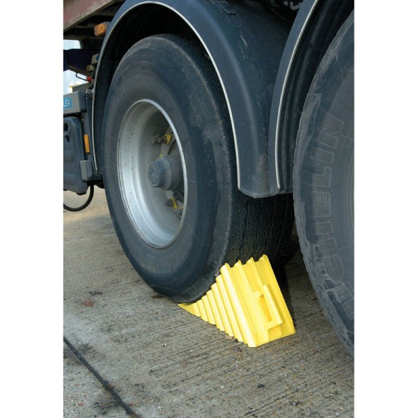 Draper EXPERT Wheel Chock for larger than 920mm Dia. Wheels Draper EXPERT Wheel Chock for larger than 920mm Dia. Wheels
