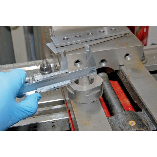 Draper EXPERT 0 - 140mm Vernier Caliper with Fine Adjustment Draper EXPERT 0 - 140mm Vernier Caliper with Fine Adjustment