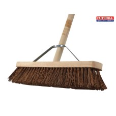 Faithfull Broom Stiff Bassine 45cm (18in) + Handle & Stay Faithfull Broom Stiff Bassine 45cm (18in) + Handle & Stay
