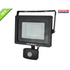 Faithfull Security Light with PIR 30W 2400 Lumen 240V Faithfull Security Light with PIR 30W 2400 Lumen 240V