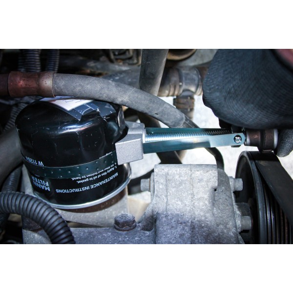 BGS Technic Oil Filter Strap Wrench | Spring Steel Strap | Aluminium Die Cast | ~ 110 - 155 mm BGS Technic Oil Filter Strap Wrench | Spring Steel Strap | Aluminium Die Cast | ~ 110 - 155 mm