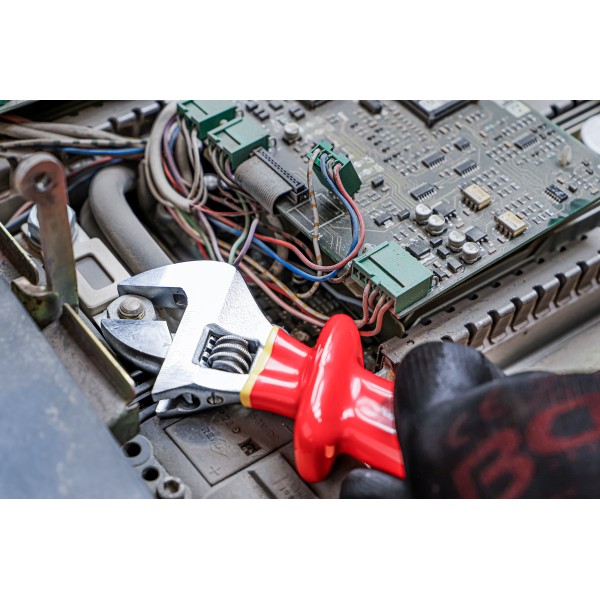 BGS Technic VDE Adjustable Wrench | max. 38 mm BGS Technic VDE Adjustable Wrench | max. 38 mm