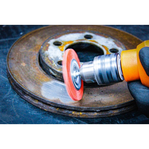 BGS Technic Nylon Brush | 100 mm | 6 mm Shaft BGS Technic Nylon Brush | 100 mm | 6 mm Shaft