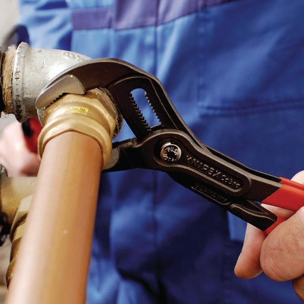 KNIPEX 87 03 125 Cobra® High-Tech Water Pump Pliers - 125mm KNIPEX 87 03 125 Cobra® High-Tech Water Pump Pliers - 125mm