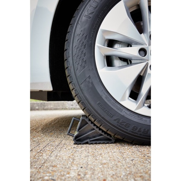 Draper Plastic Wheel Chocks (Pair) Draper Plastic Wheel Chocks (Pair)