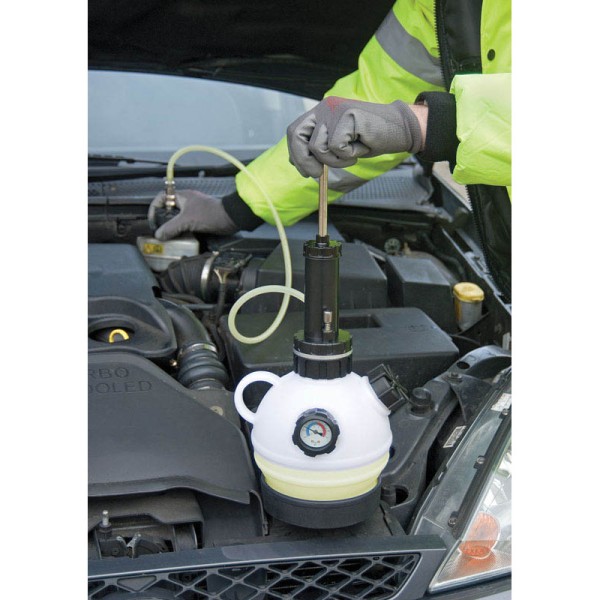 Draper EXPERT Pump Action Brake Bleeder Draper EXPERT Pump Action Brake Bleeder