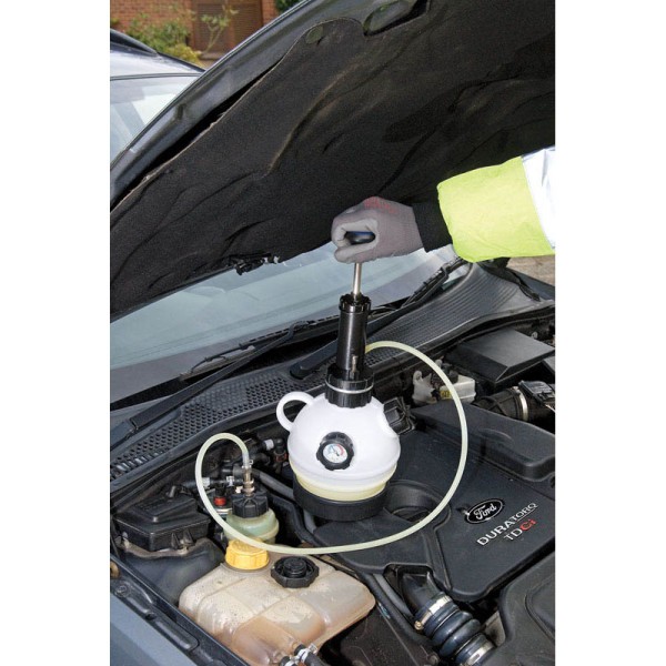 Draper EXPERT Pump Action Brake Bleeder Draper EXPERT Pump Action Brake Bleeder