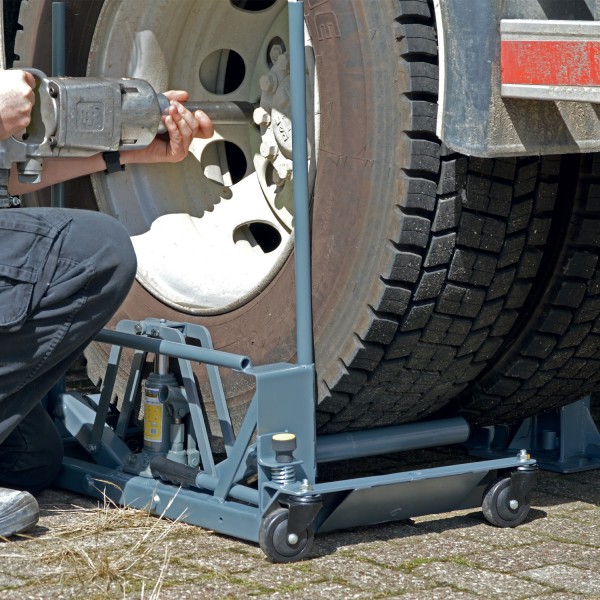 WINNTEC Hydraulic Truck Wheel Dolly (09871S) WINNTEC Hydraulic Truck Wheel Dolly (09871S)